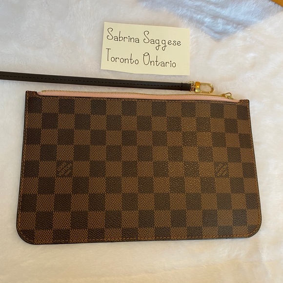 Neverfull Damier Ebene Pouch š - Picture 5 of 7